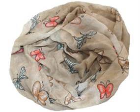 Beige tørklæde med sommerfugle i forskellige farver