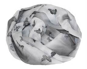 Tørklæde i grå og hvid med små sommerfugle